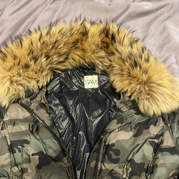 SAM Camo Puffer Jacket with Removeable Real Fur Trim - Picture 2 of 7